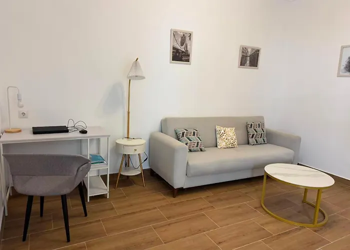 Guest house Garden Cascais