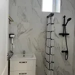 Garden House 게스트하우스 카스카이스