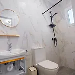 Garden بيت ضيافة كاسكايس