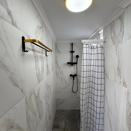 بيت ضيافة Garden House 3*